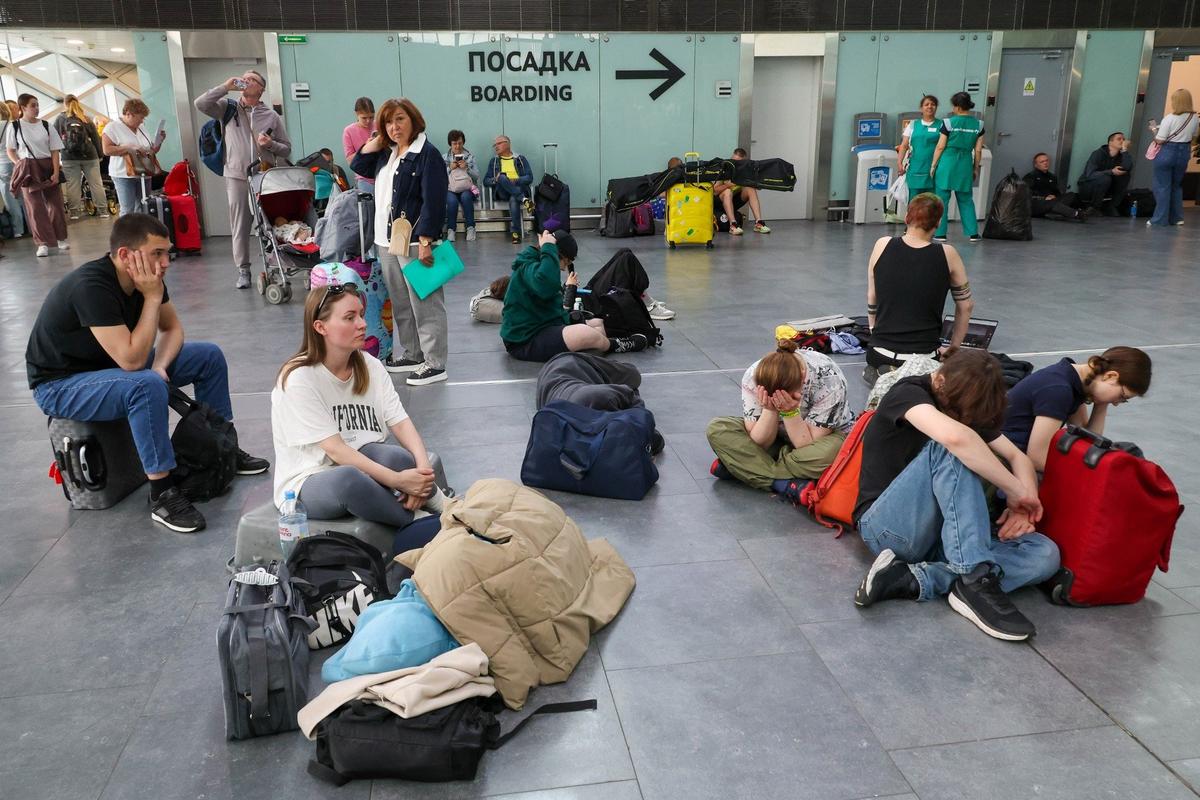 План «Ковер» «расстелили» во многих аэропортах страны: от Сочи до Пулково (на фото). Фото: Александр Демьянчук / ТАСС