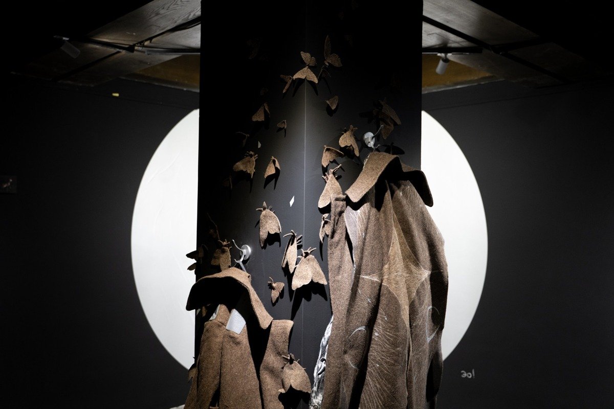 Из персональной выставки Элины Гусаровой «Пристанище». Фото: Элина Гусарова / сайт музейного центра «Площадь мира», Красноярск