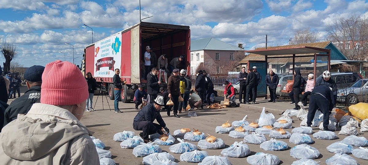 Гумманитарная помощ из Кыргызстана. Фото: Никита Телиженко