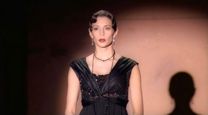 Кадр из сериала «Казароза»