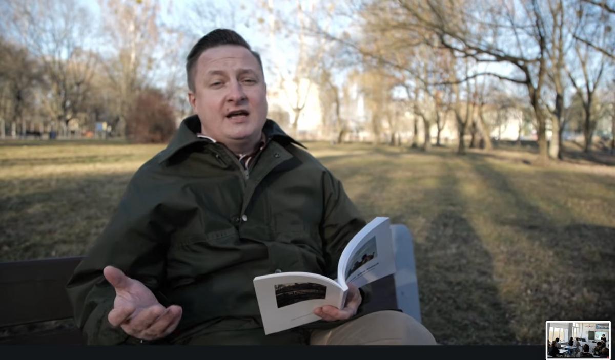 Акционист Владислав Бохан. Скриншот с видео