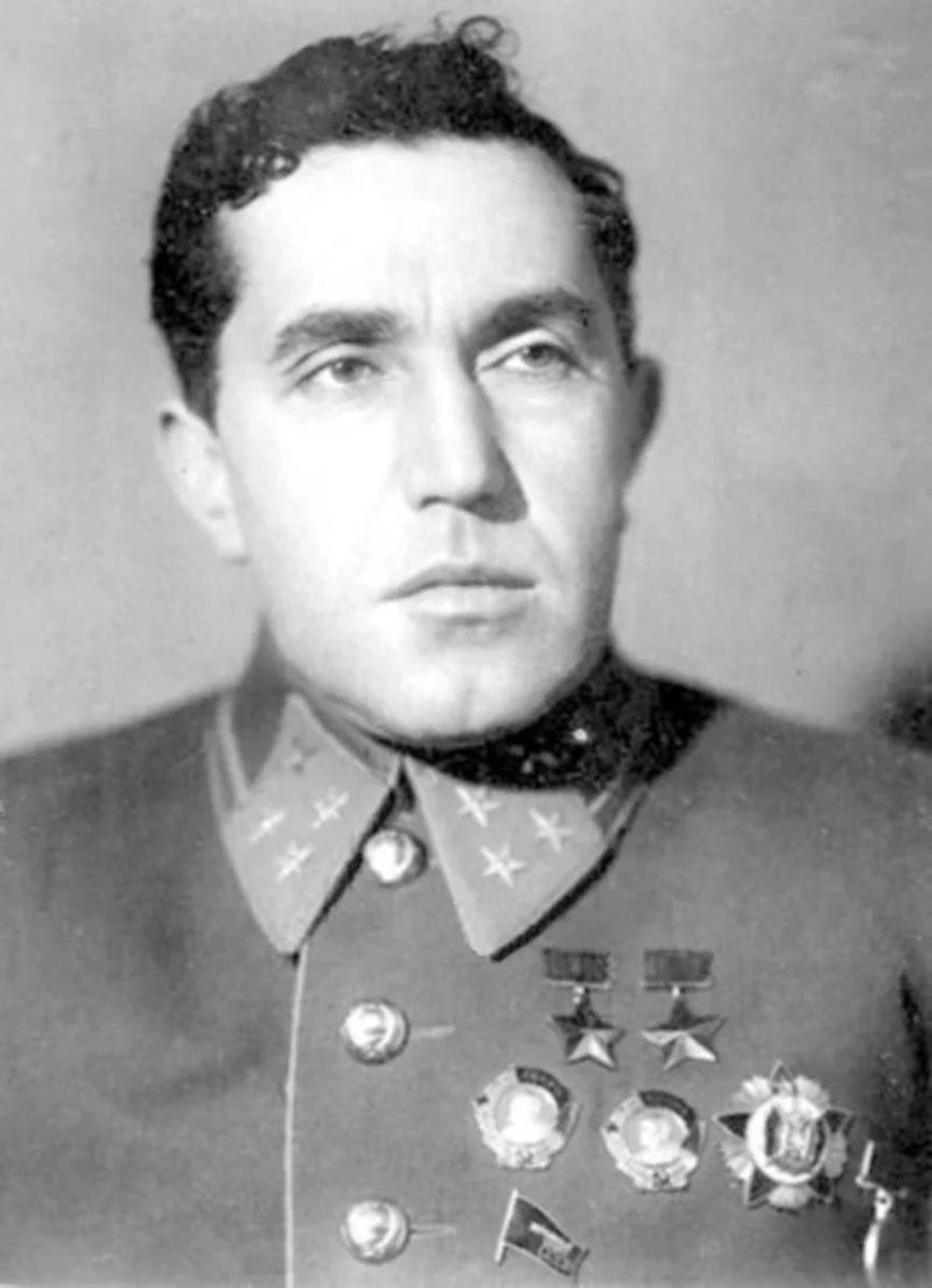 Яков Владимирович Смушкевич. Фото из архива