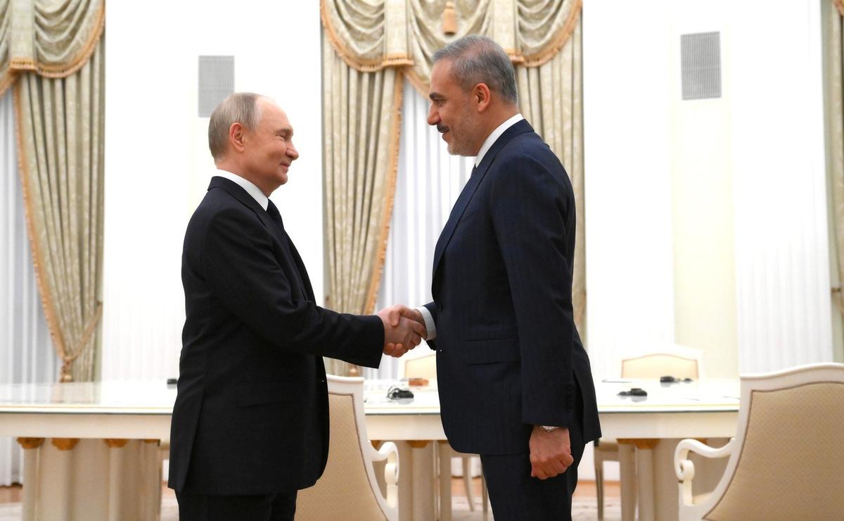 Владимир Путин и Хакан Фидан в Кремле, лето 2025 года. Фото: пресс-служба Кремля
