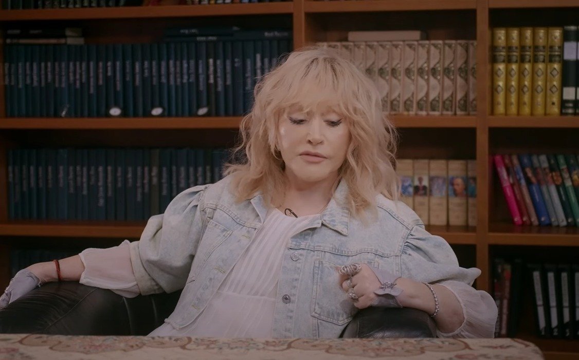 Пугачева — главный «иноагент» России. НТВ и блогерам-патриотам интервью певицы покоя не дает