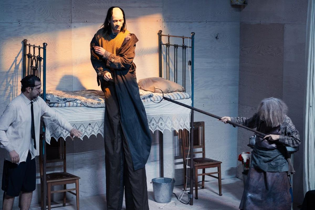 «Шинель». Фото: Ира Полярная / Пространство «Внутри»