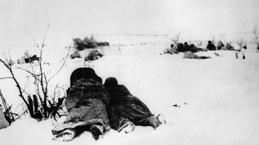 Красноармейцы атакуют огневую точку противника. 1940 год. Фото: РИА Новости