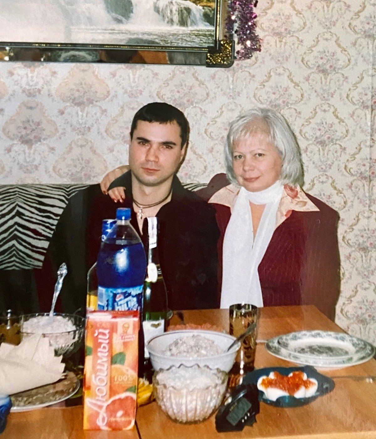 Валентина с сыном. Фото предоставлено «Домом Друзей»