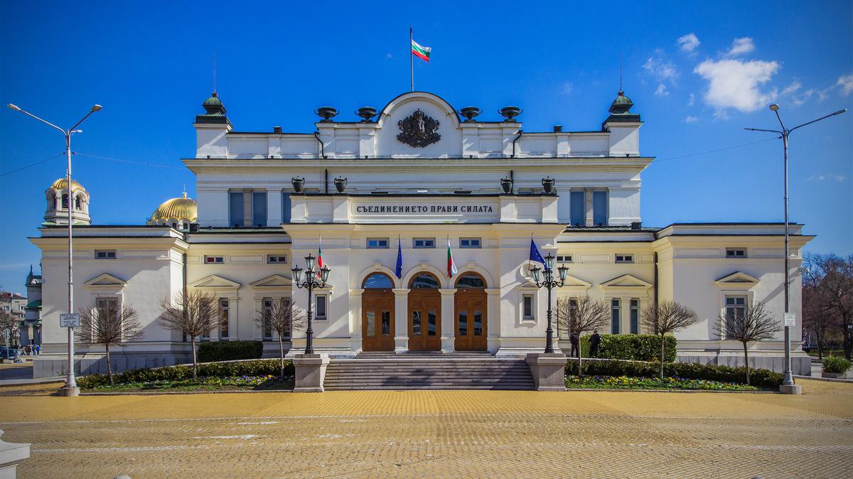 На досрочных парламентских выборах в Болгарии побеждает новая партия «Продолжаем перемены» по итогам обработки 93% голосов