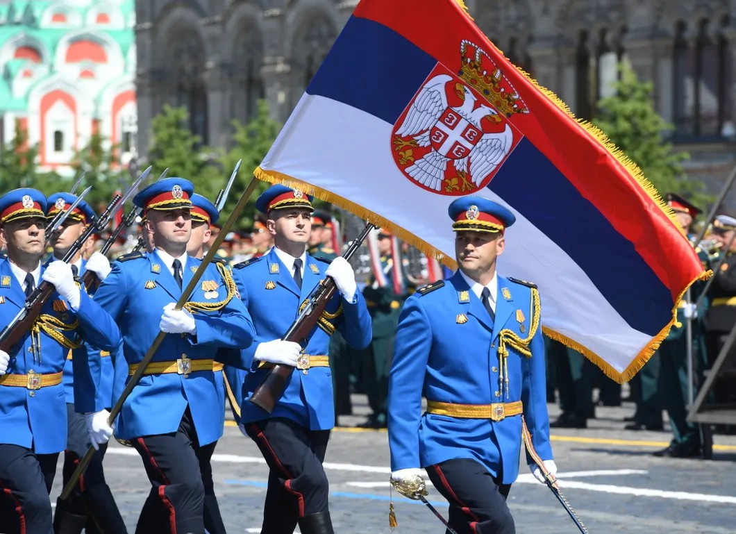 Сербские военнослужащие. Фото: Reuters