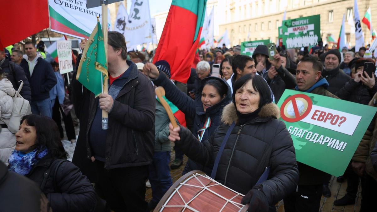 ЛЕВостороннее движение