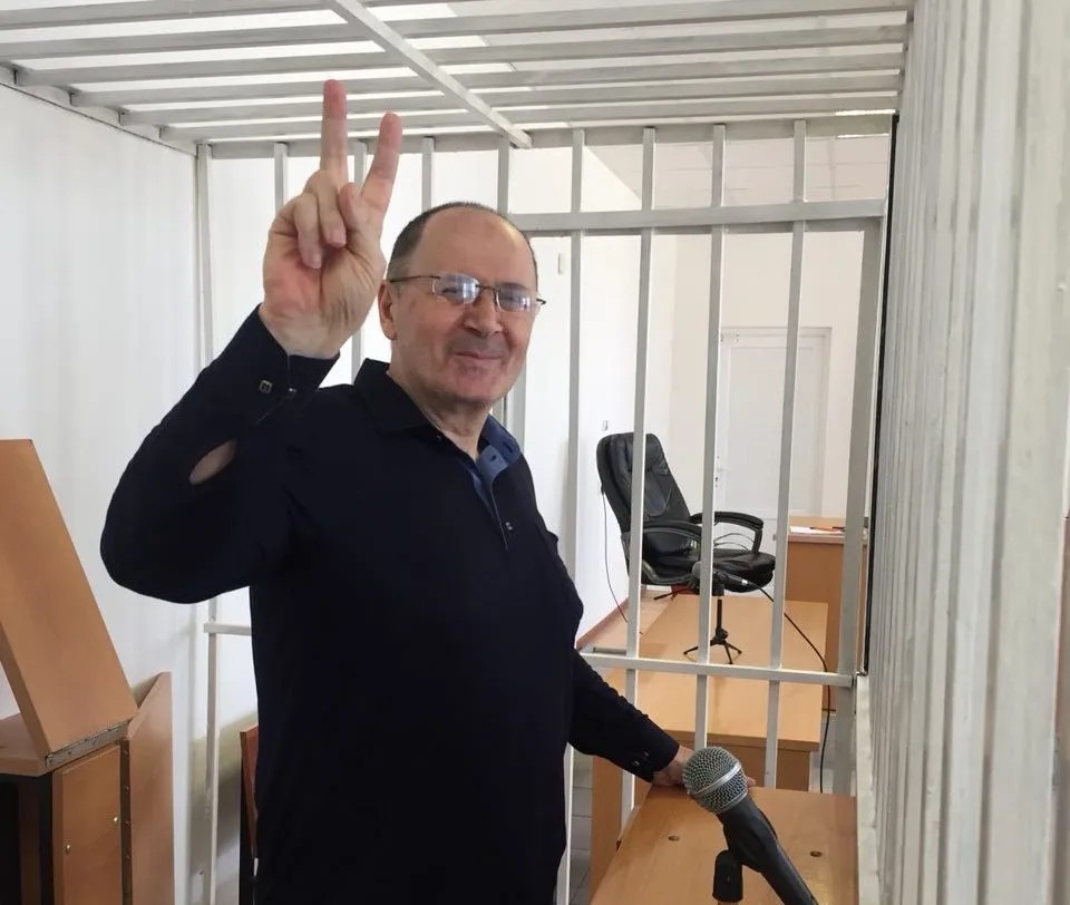 Правозащитник Оюб Титиев на заседании суда 31 мая. Фото: Ольга Боброва/ "Новая газета"