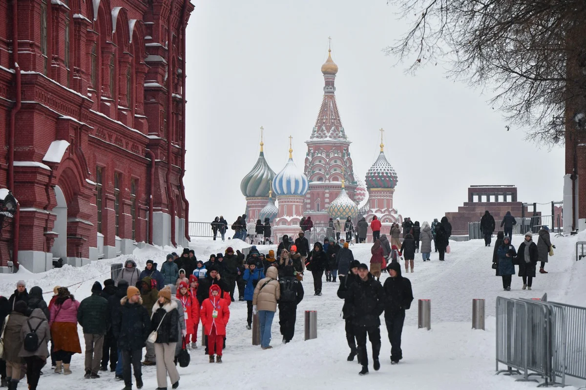 Страна Февраль. Россия: 24.02.22 — 24.02.24. Неправительственный доклад  «Новой газеты» — Новая газета