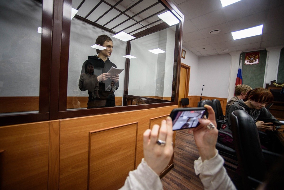 Азат Мифтахов на последнем слове перед оглашением приговора в Центральном окружном военном суде, 28 марта 2024 г. Фото: Илья Московец / URA.RU / ТАСС