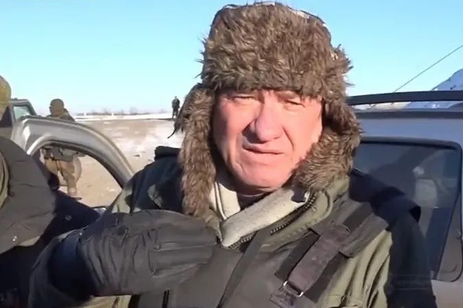 Человек, похожий на генерал-лейтенанта Александра Ленцова. Скриншот из видео-ролика