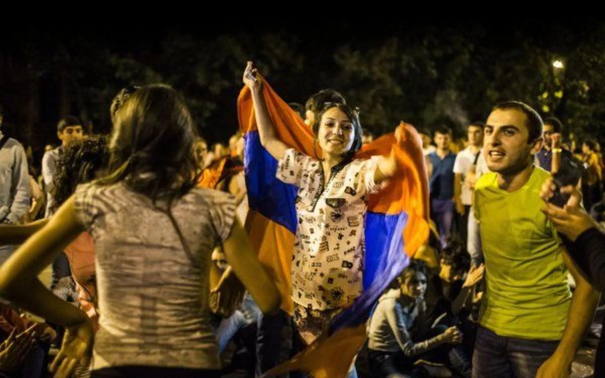 «Цавд танем» («Возьму твою боль на себя»)