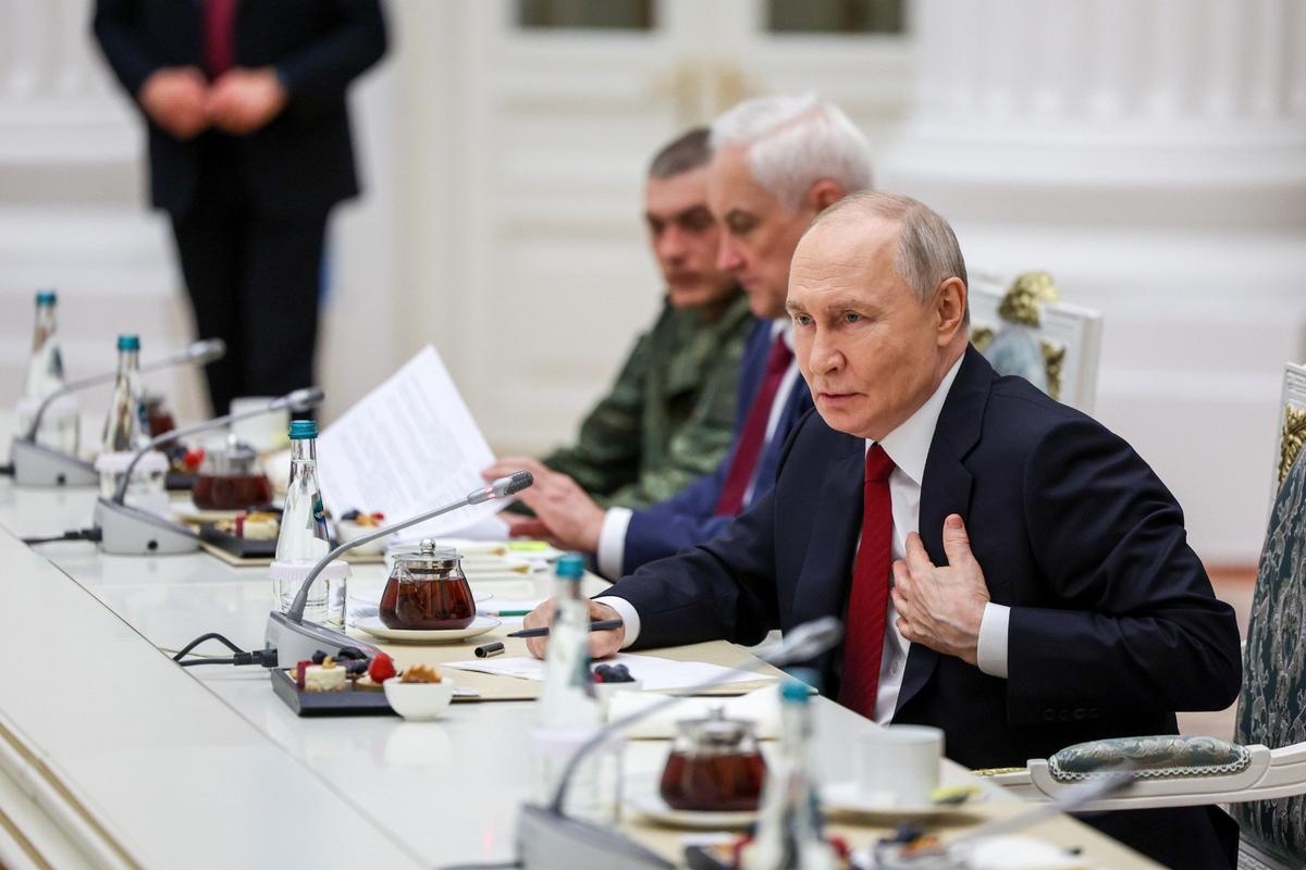 Встреча Владимира Путина с военнослужащими — участниками специальной военной операции, 12 июня 2026 года. Фото: Вячеслав Прокофьев / ТАСС