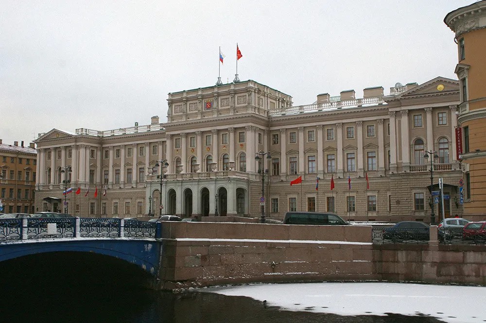 Мариинский дворец в Петербурге. Фото: assembly.spb.ru