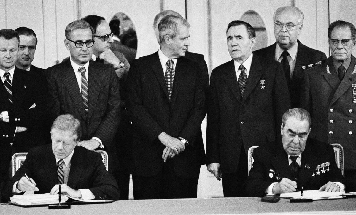 Подписание договора ОСВ-2. Фото: National Public Radio