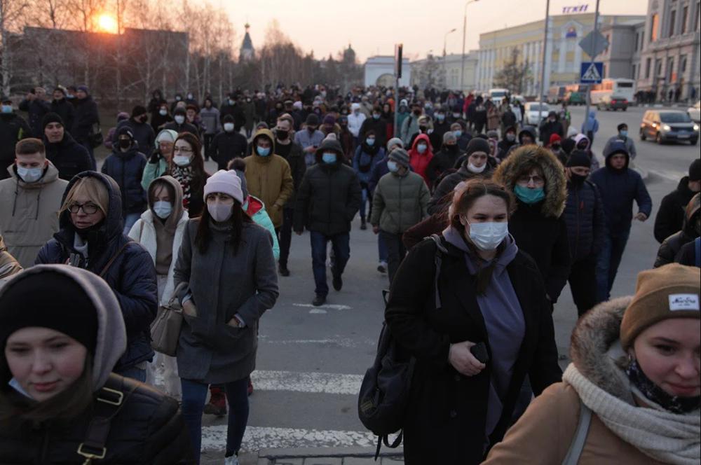 Акция протеста в Омске. Фото: Дмитрий Грунин