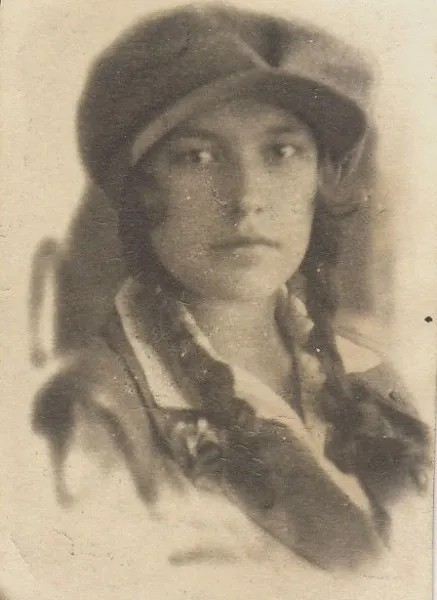 Вера Матюх в молодости (1929). Фото из архива