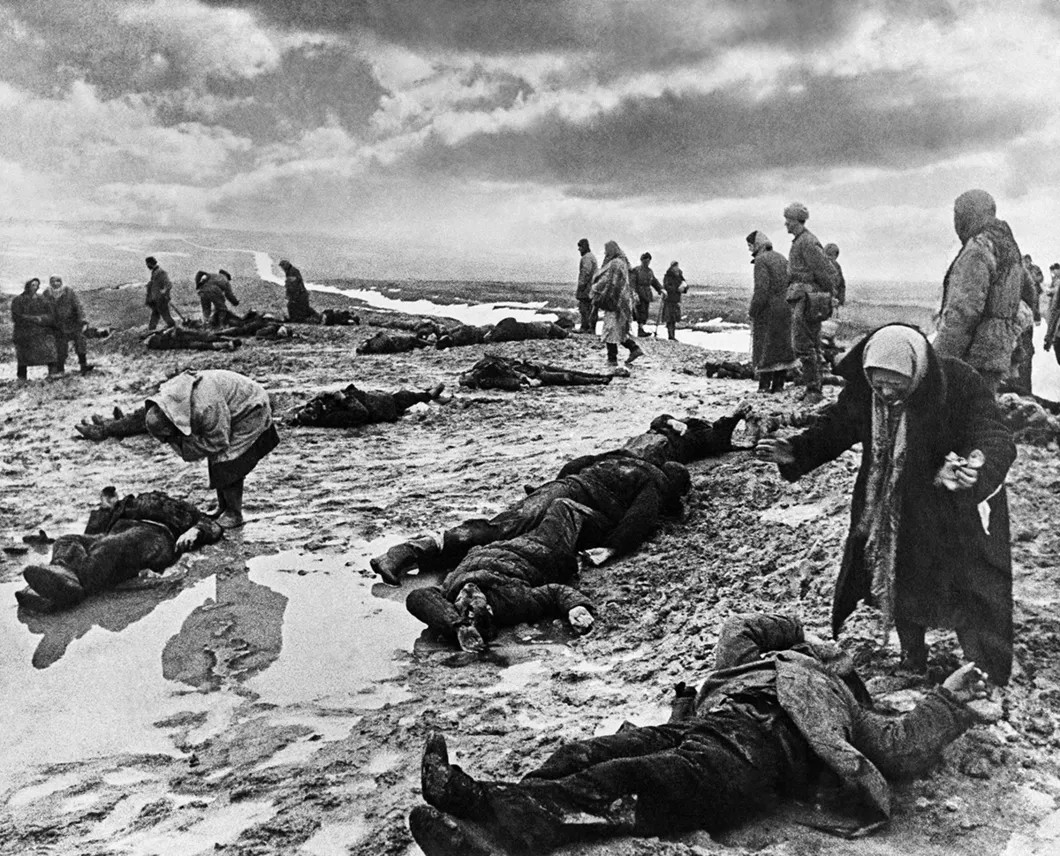 «Горе», 1942 год. Дмитрий Бальтерманц / Фотохроника ТАСС
