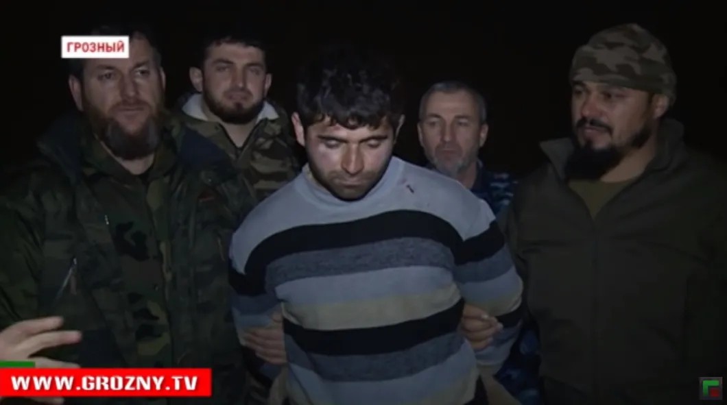 Имран Дасаев задержан. Скриншот «Грозный ТВ». Ранения в ногу еще нет