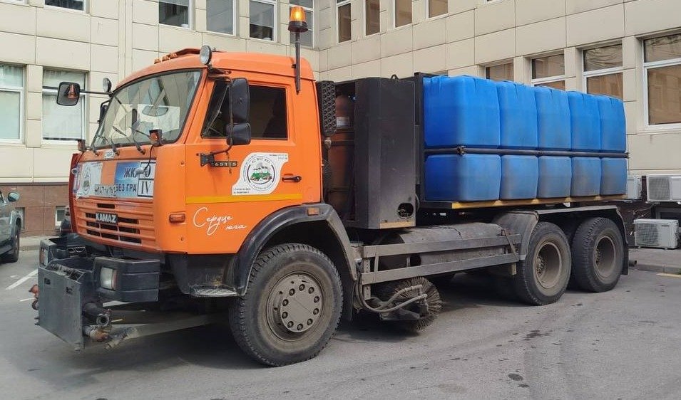 Водовоз из телеграм-канала министра ЖКХ Ростовской области