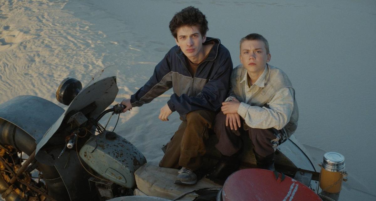 Кадр из фильма «Космос засыпает»