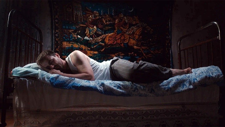 Кадр из фильма «Молочные реки, кисельные берега». Источник: kino-teatr.ru