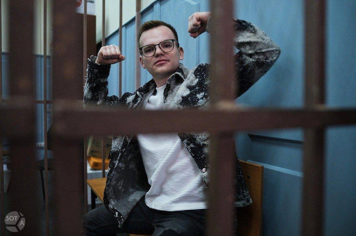 Артем Кригер в зале суда. Фото: тг-канал helpkriger