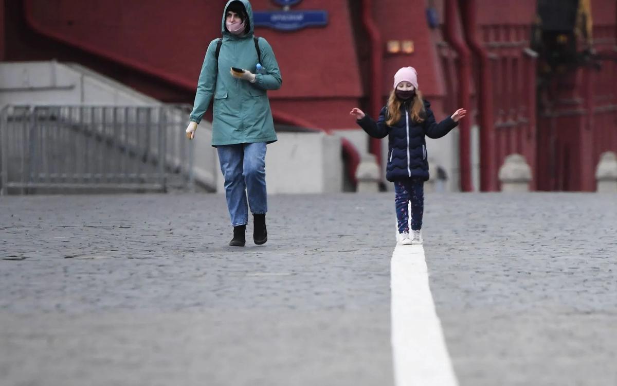 Как москвичам выйти на прогулку