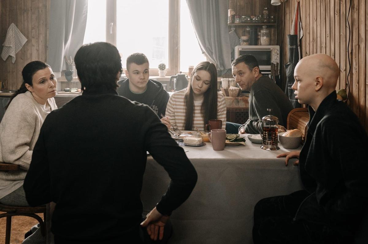 Кадр из сериала «Пингвины моей мамы»