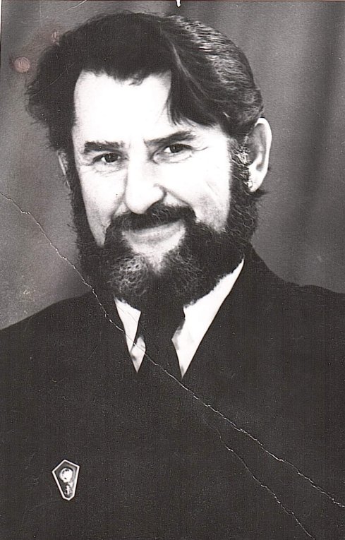 В.Е. Мейерсон, преподаватель речного училища. Якутия, пос. Пеледуй, середина 1980-х. Фото: архив