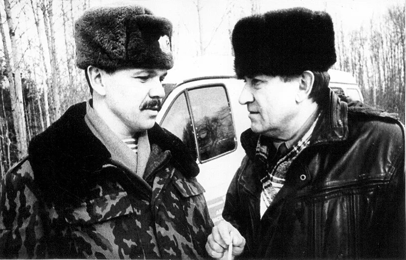 Владимир Воробьев (справа) и майор Константин Эккерт, недавно вернувшийся из Чечни