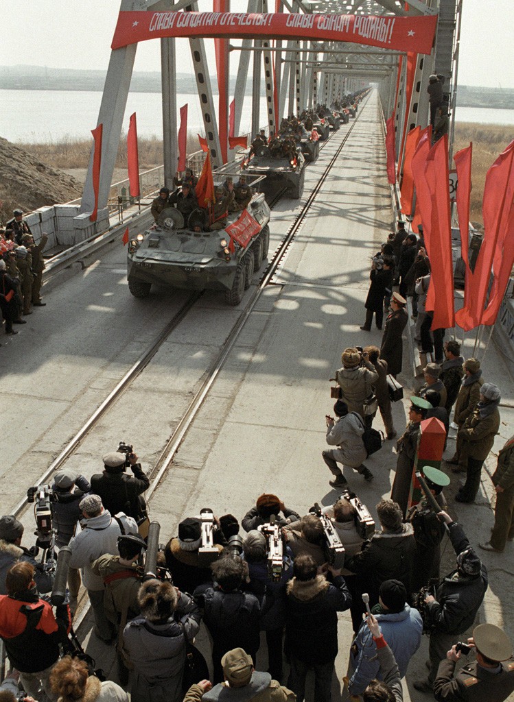 Вывод советских войск из Афганистана. Фото: Wikimedia Commons