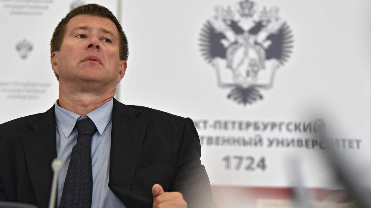 Бывший монах — будущий хранитель Конституции?