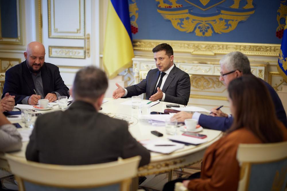Владимир Зеленский во время встречи с журналистами. Фото: president.gov.ua