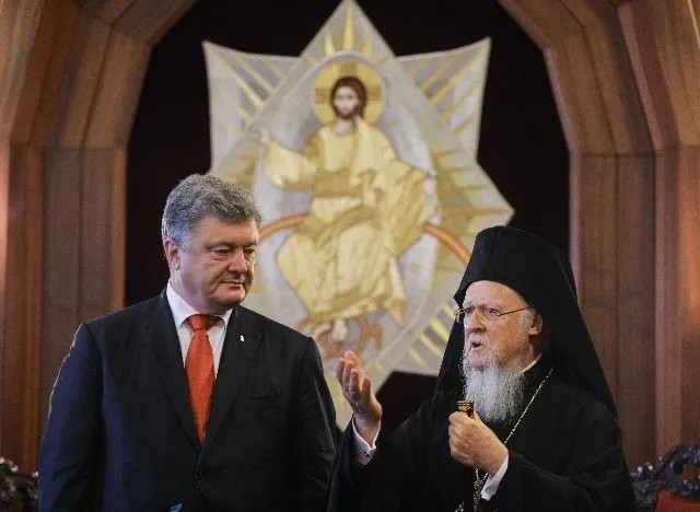 Президент Украины Петр Порошенко и константинопольский патриарх Варфоломей. Фото: РИА Новости