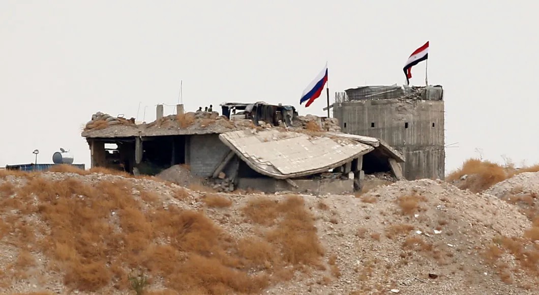 Огневая точка в Сирии под контролем российских военных и проасадовских сил напротив турецких позиций. Фото: Reuters