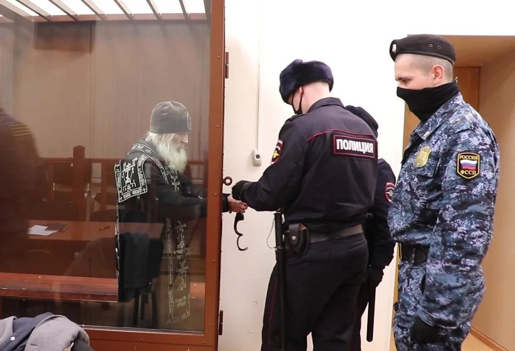 Бывший схимонах Сергий в Басманном суде. Фото: РРИА Новости