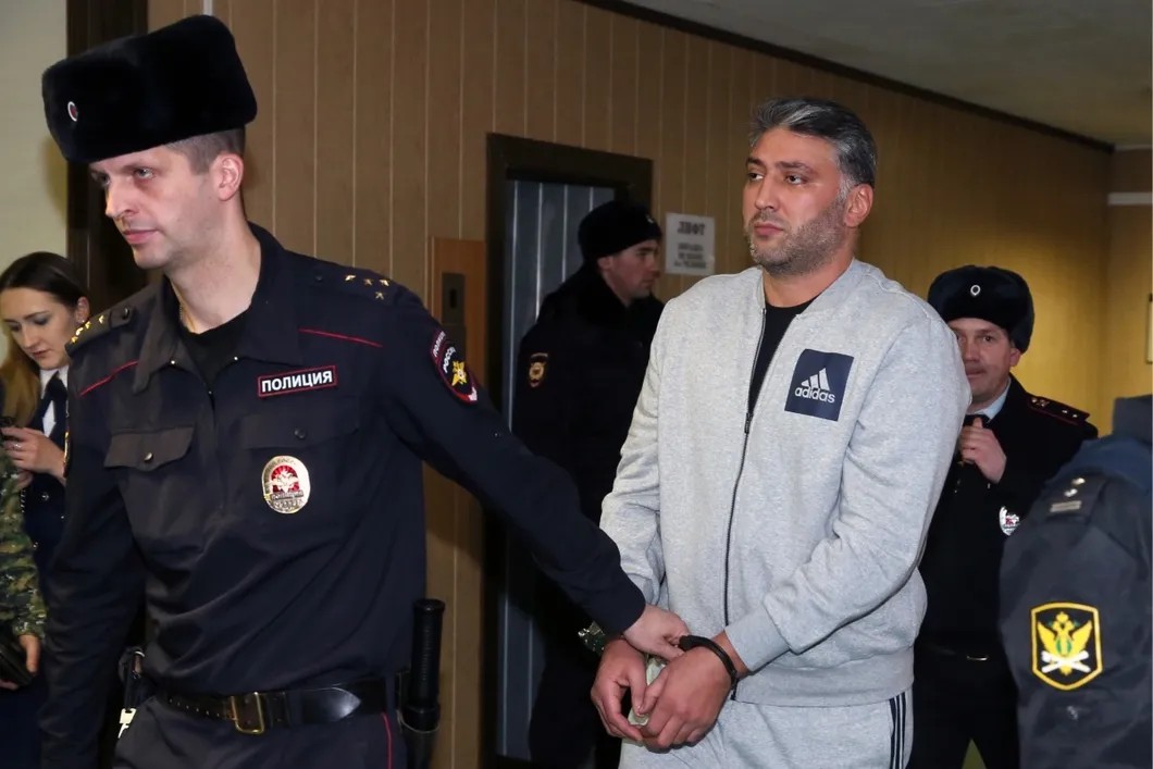 Суд рассматривает вопрос о мере пресечения телохранителю Юшваева. Фото: Андрей Махонин / ТАСС