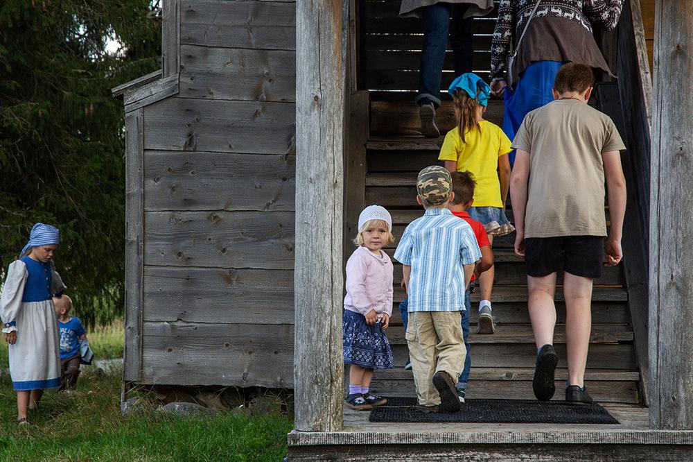 Жители и гости Кинермы. Фото: Алексей Душутин / «Новая»