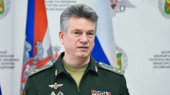 Главный кадровик Минобороны генерал-лейтенант Кузнецов, отвечавший в прошлом за доступ к гостайне, арестован по подозрению во взятке в особо крупном размере — СК
