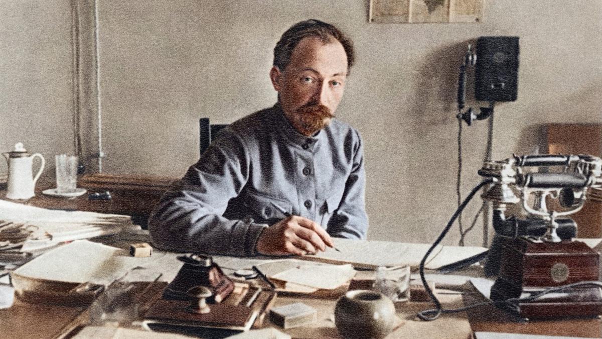 И меч падет на головы невинных