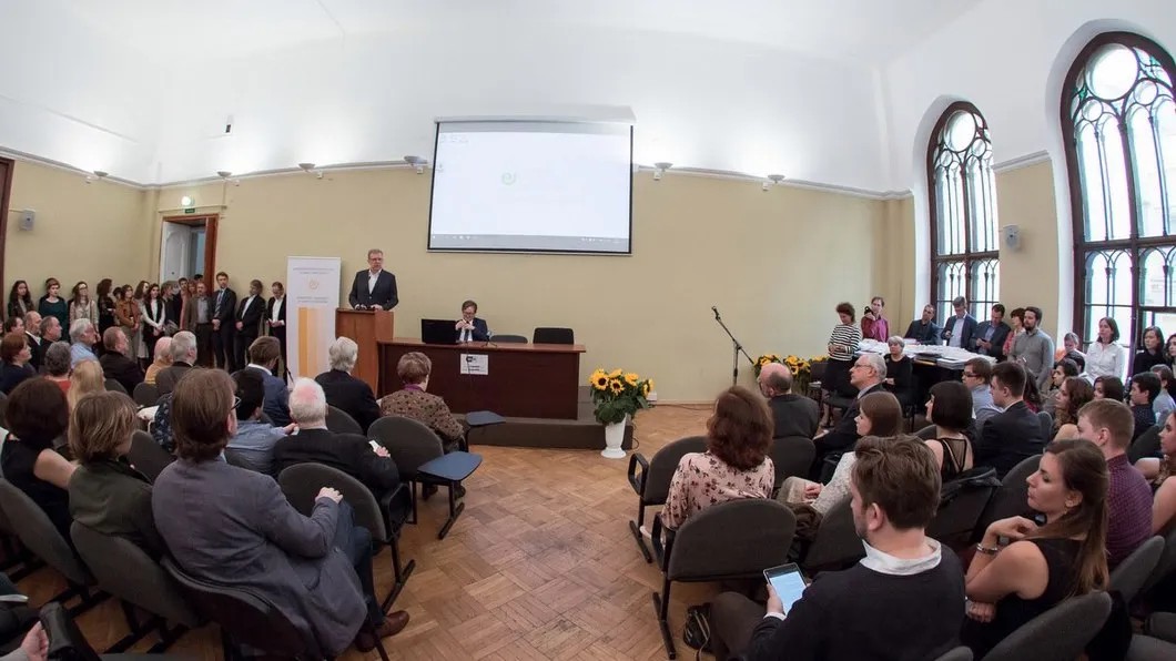 Выступление Алексея Кудрина в Европейском университете. Фото: vk.com
