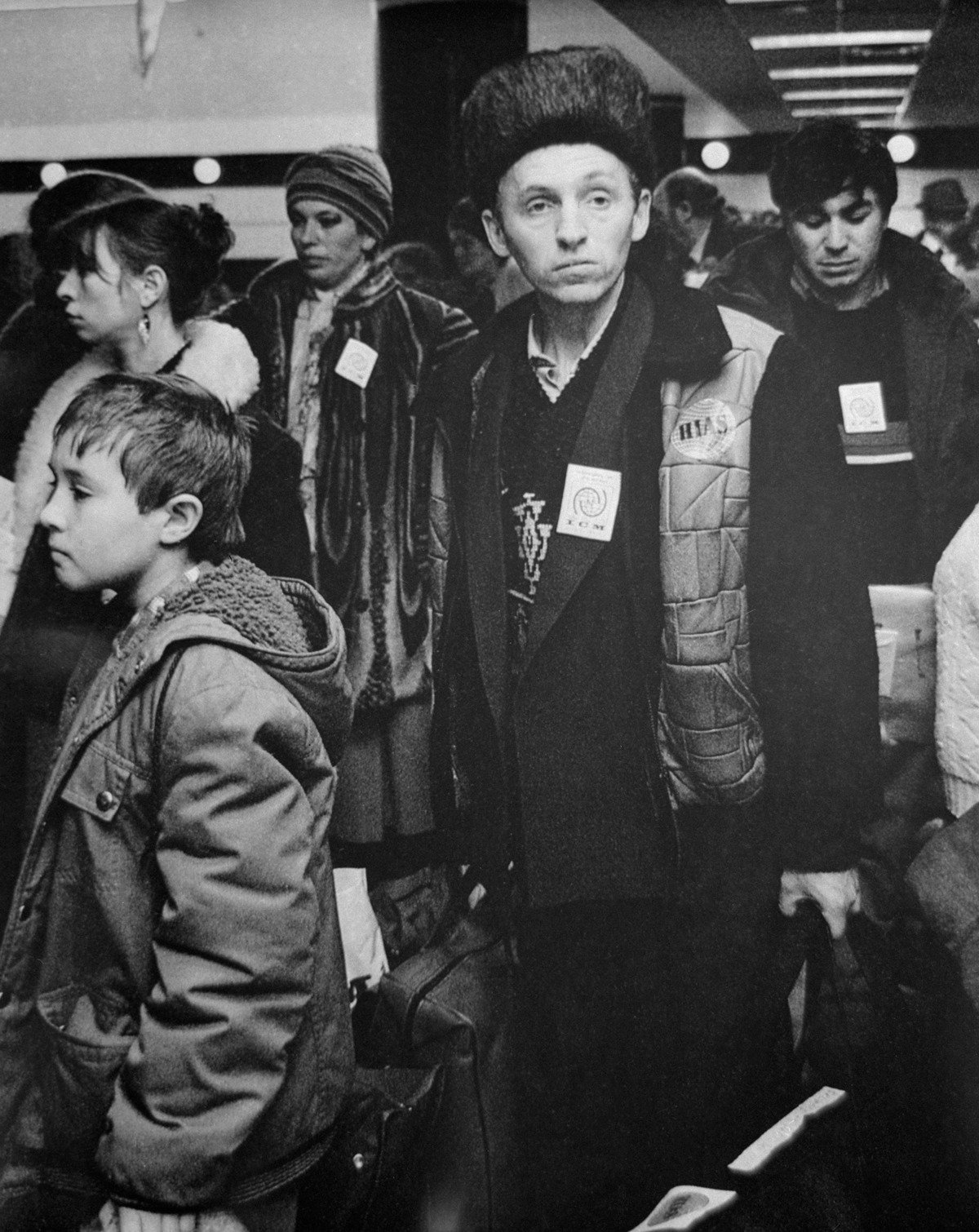 Иммигранты из России в аэропорту Тель-Авива, 1992 г. Фото: Ерохин Александр / Фотохроника ТАСС