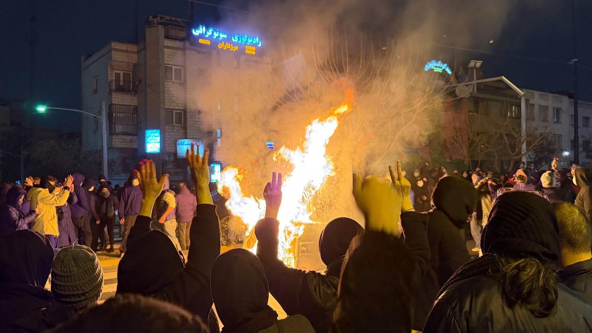 «Все-таки не революция»