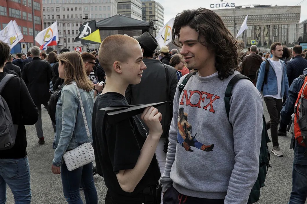 Участники митинга. Фото: Влад Докшин / «Новая газета»