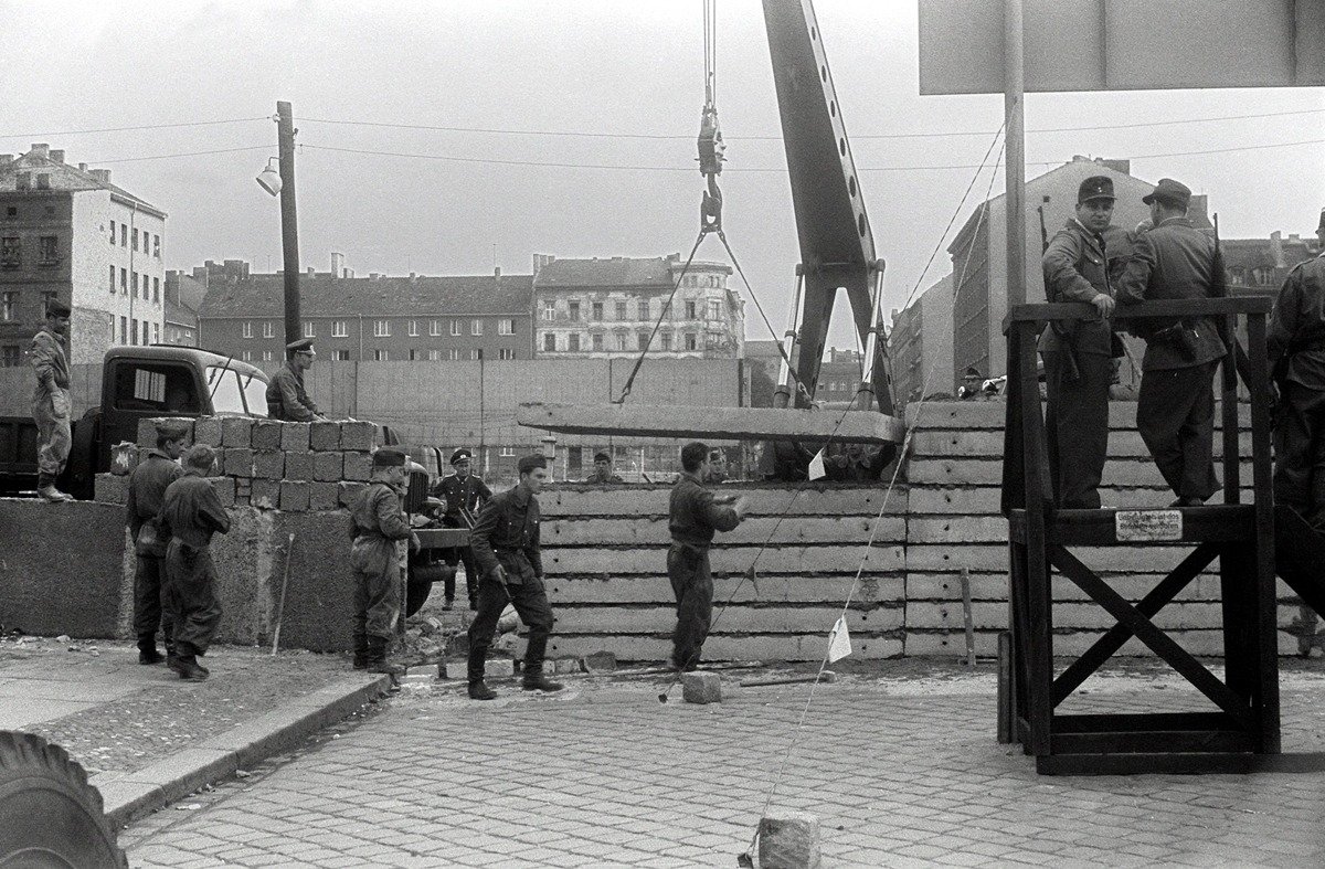 1961 год. Строительство Берлинской стены. Фото: picture-alliance / dpa