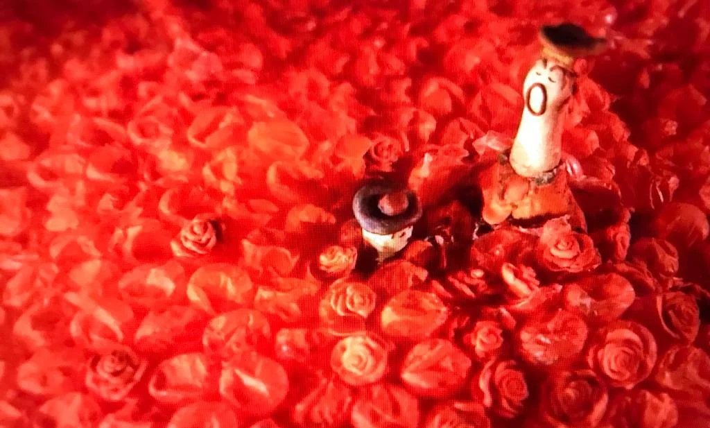 Кадр из фильма «Миллион алых роз»